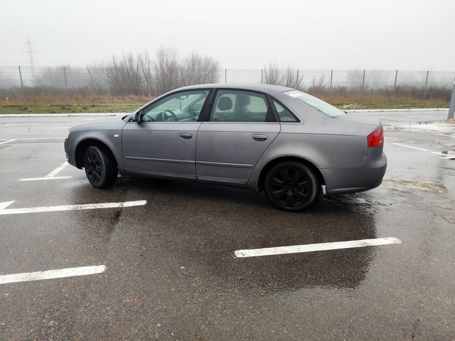 Ауди а 4 б7 2.0 Бензин  Автомат