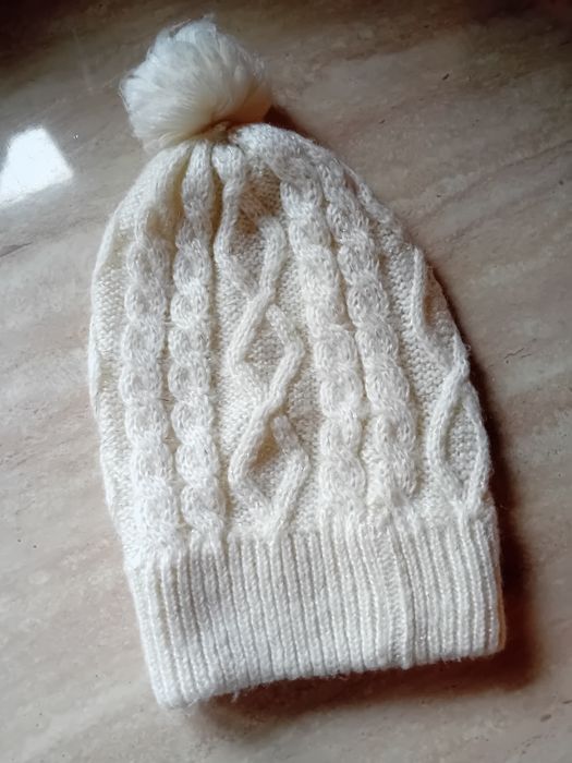 Czapki trzy sztuki na 2 latka