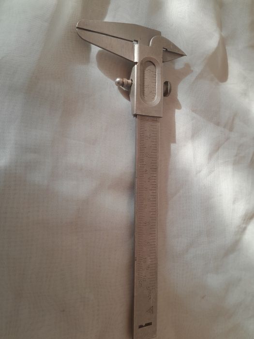 Antigo aparelho de medição regua made in german