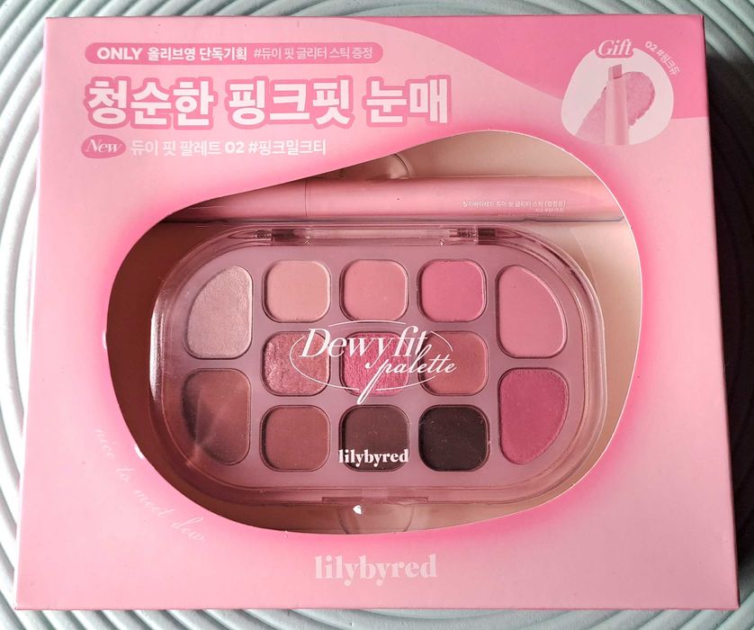 Lilybyred Dewy fit palette gift set  Pink milk tea