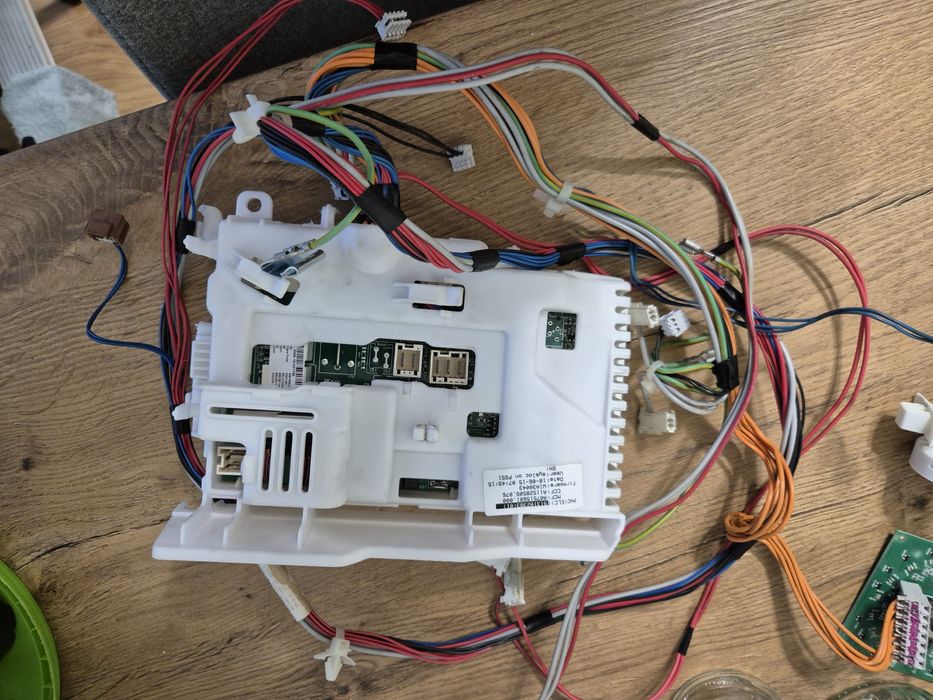 Moduł zasilający do pralki Electrolux EWT11276ELS i inne Tanio!