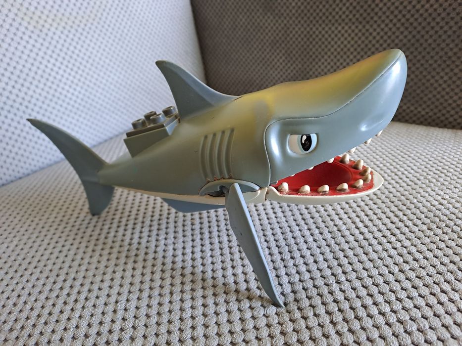 Lego duplo rekin