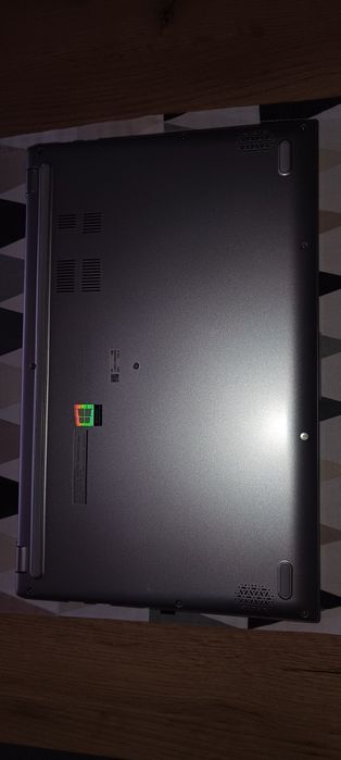 Laptop Asus Vivo Book X512D