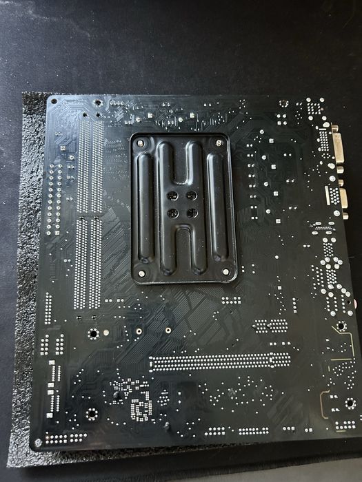 Asrock b450M-HDV R4.0