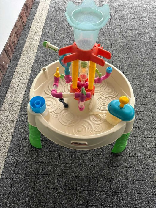 Sprzedam stolik wodny Little Tikes