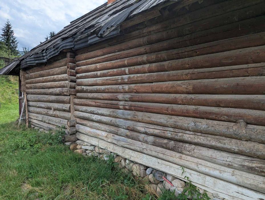 Будинок в селі Прокурава
