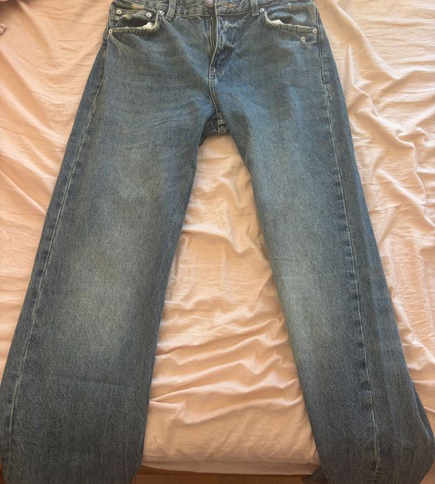 Calça jeans straight Pull and Bear