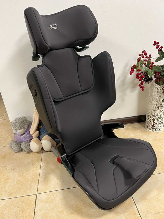 Автокрісло BRITAX ROMER KIDFIX I-Size  Група 2/3 (15-36кг) бустер