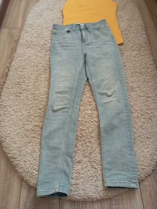 Джинси і топ від Zara