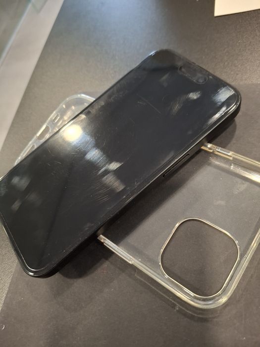 IPhone 15 - 128GB