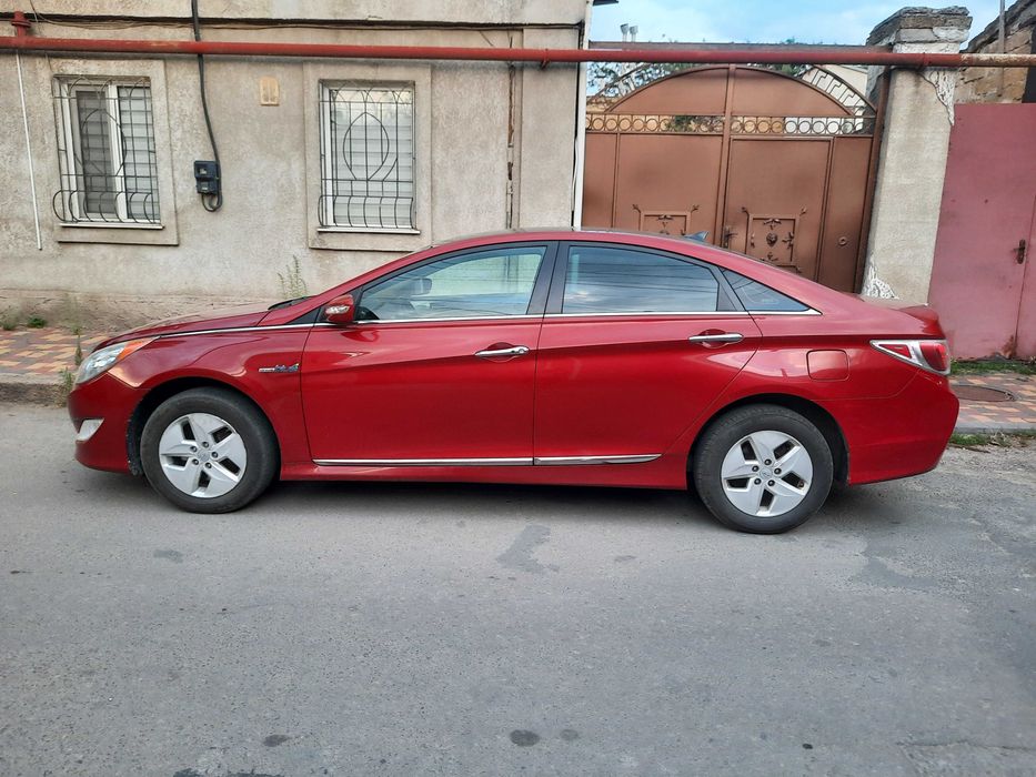 Hyundai Sonata 2.4 Hybrid