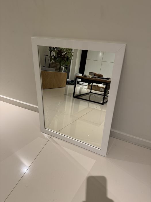 Lustro prostokątne biała rama 70x55cm