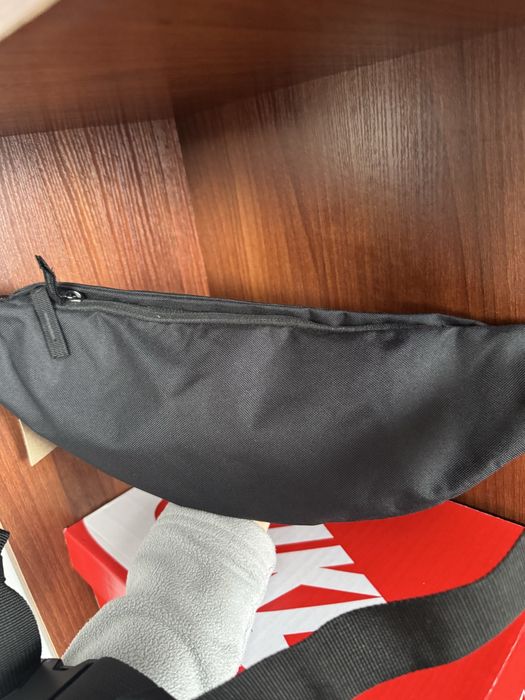 сумка бананка Nike