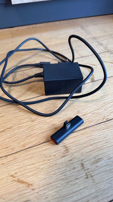 Nintendo Switch Lite Turkusowa + Minecraft, Animal Crossing, Etui