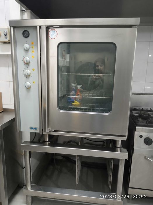 Restaurante vendo com recheio