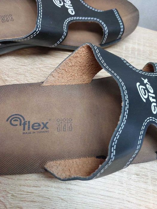 Шльопанці Aflex (розмір 38 - устілка 24.5 см)