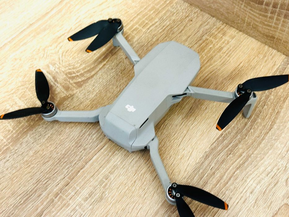 Dron DJI Mini 4K Fly More Combo Stan BDB Okazja!