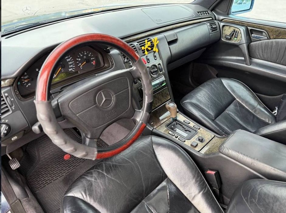 Продам или обмен мерс 210