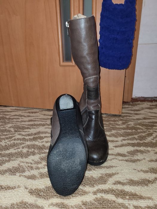 Сапоги шкіряні жіночі