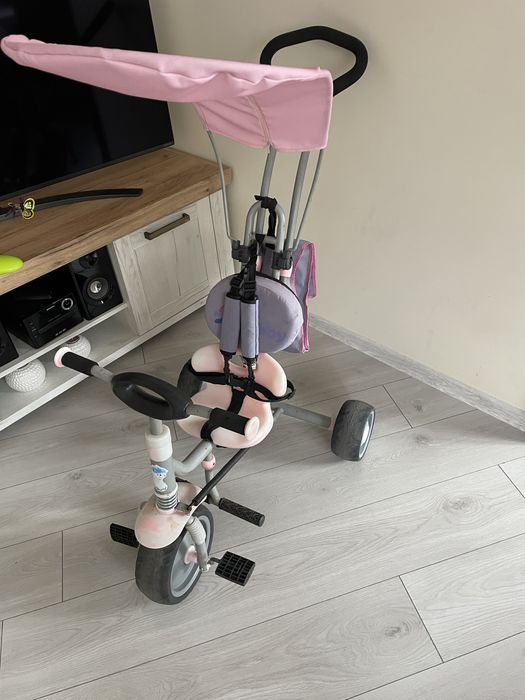 Rowerek trzy kołowy z daszkiem