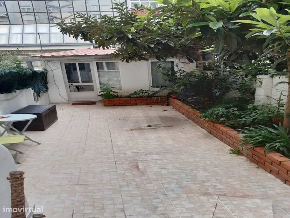 Quarto para Arrendar no Areeiro