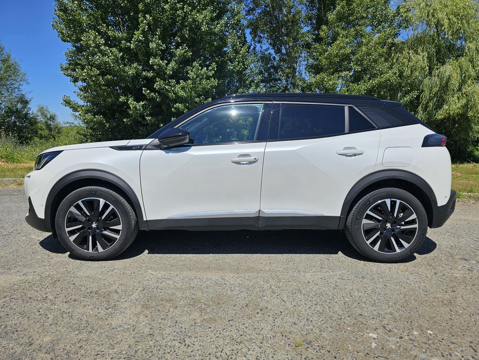 Peugeot 2008 1.2 155cv GT