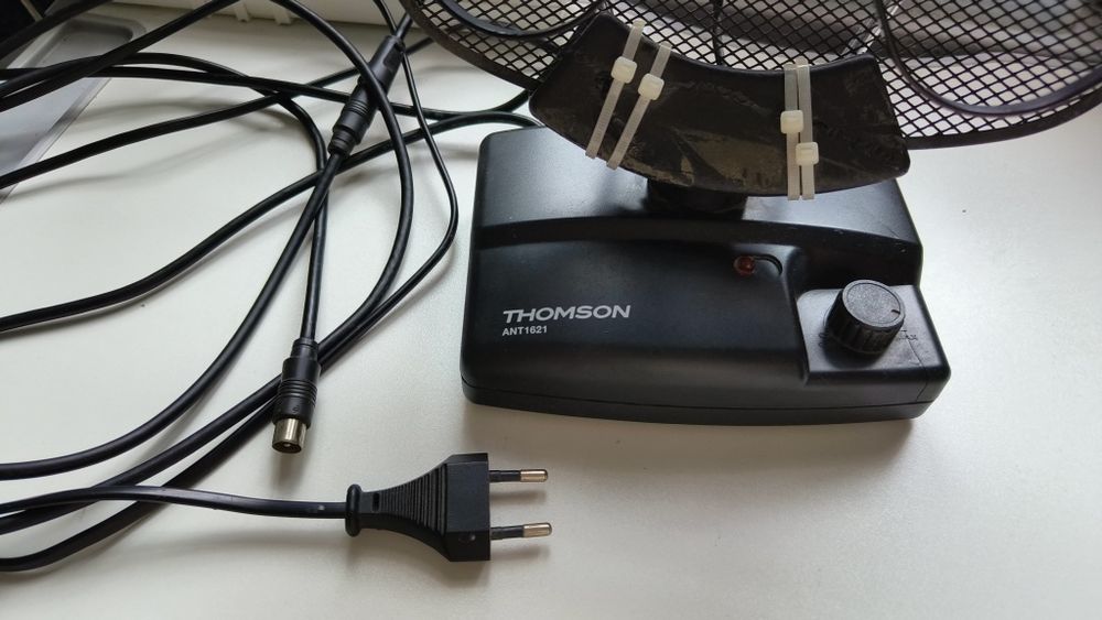 Антена.  кімнатна