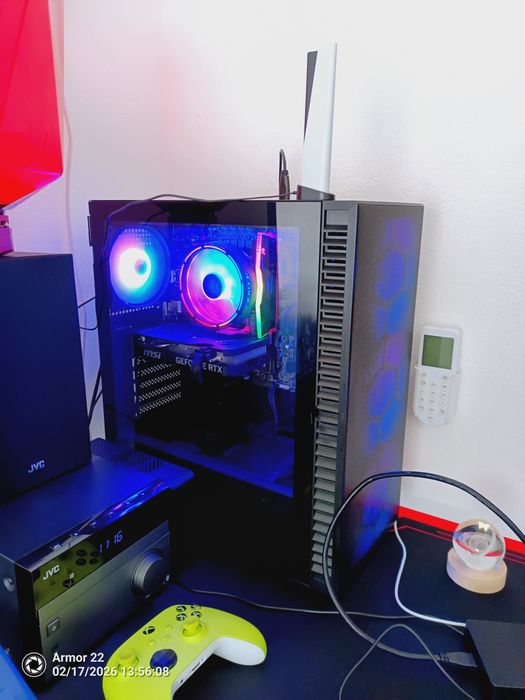 Vendo Setup gaming completo. Tem fatura e garantia