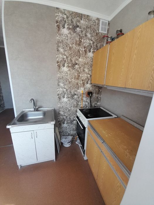 Продам 1 к.кв. ул. Соборности Украины 242 , метро Салтовское