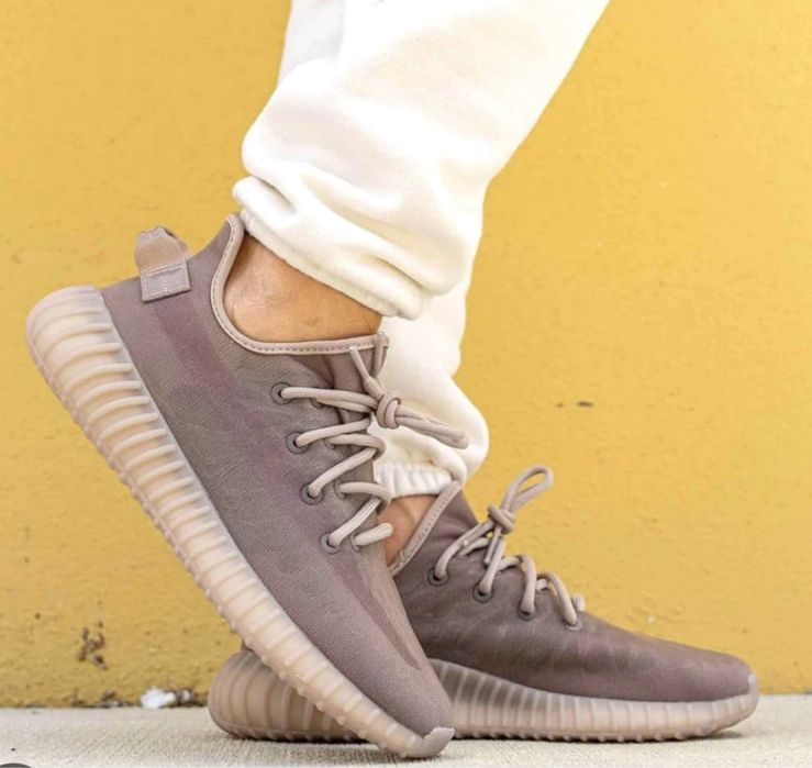 Adidas Yeezy boost 350 V2, Nº 43 Adidas ORIGINAIS