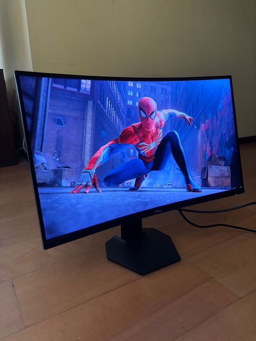 Monitor Curvo Dell S2722DGM 1440p 27" 165hz