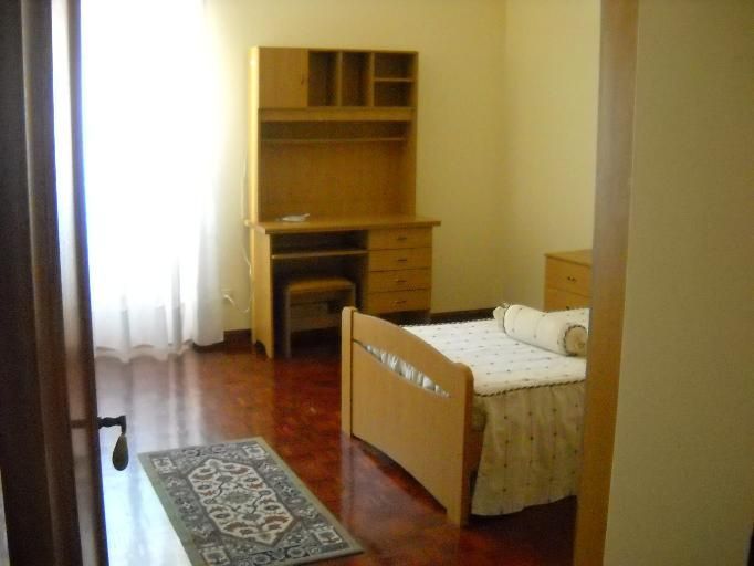 Quarto para arrendar