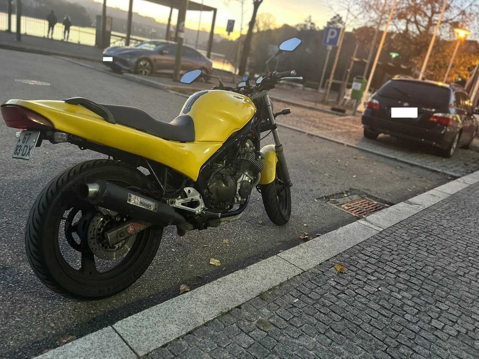 Yamaha XJ600 de 1994 – 53.000 km – para arranjar