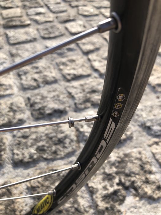 Rodas Mavic Cosmos 700c