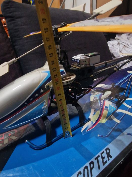 Helicóptero RC (Leia o Anúncio)