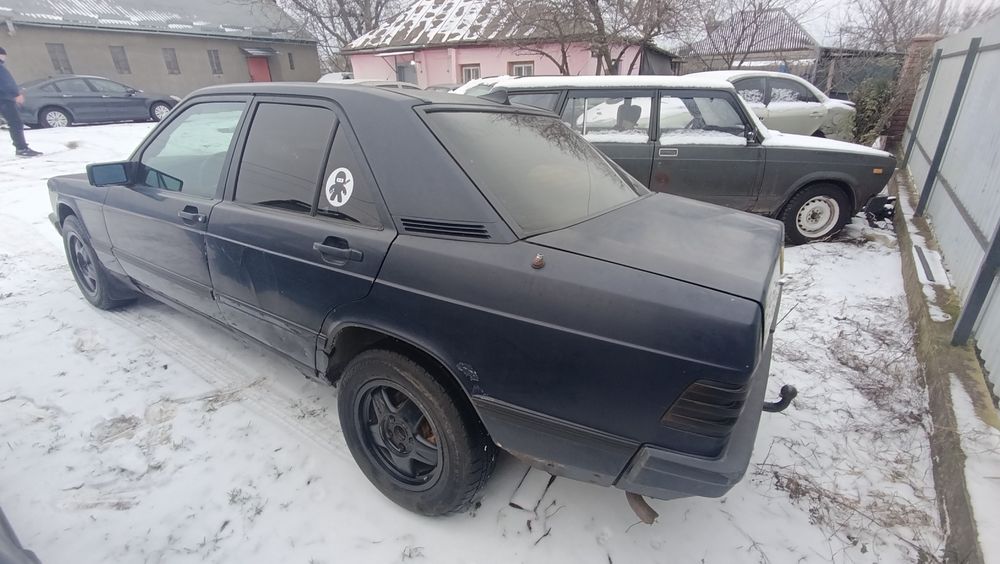 Продам Мерс 190 газ бензин