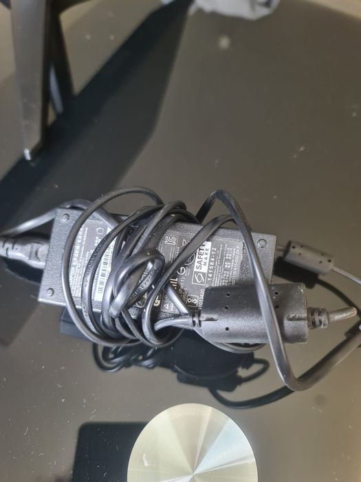 Monitor AOC para peças