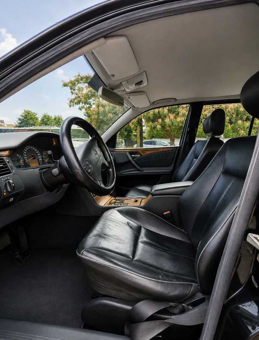 Mercedes-Benz E 270 CDI Avantgarde | 170cv | Automática | 7 Lugares | Nacional