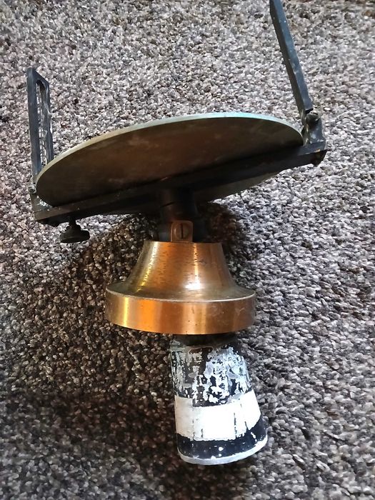 Bússola seca ou taximetro náutico antigo
