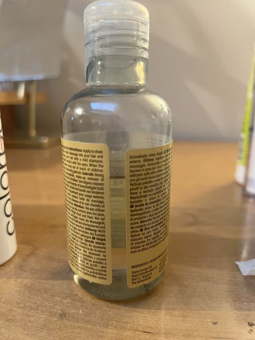 Zestaw kosmetykow do wlosow