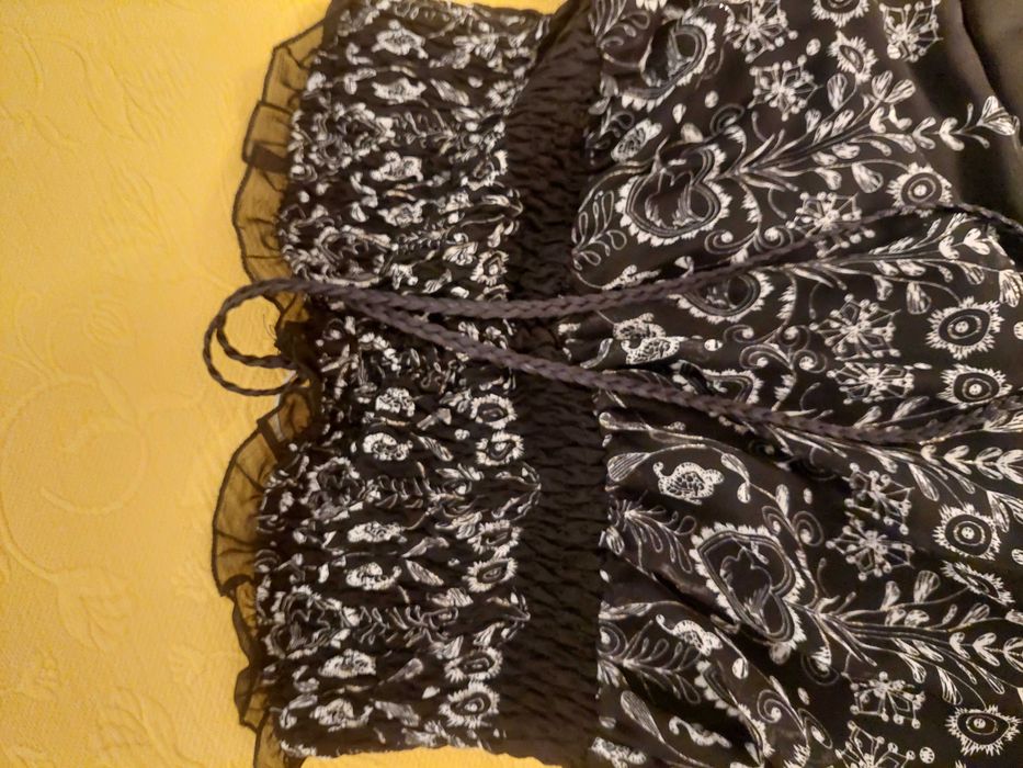 Vestido preto de cerimónia ou festa