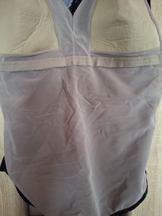 Strój kąpielowy jednoczęściowy