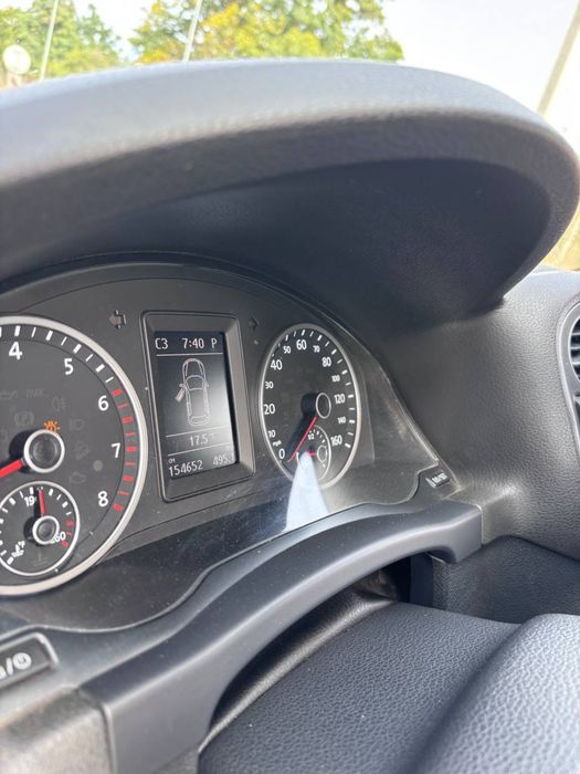 Volkswagen Tiguan SE 2013 Black 2.0L