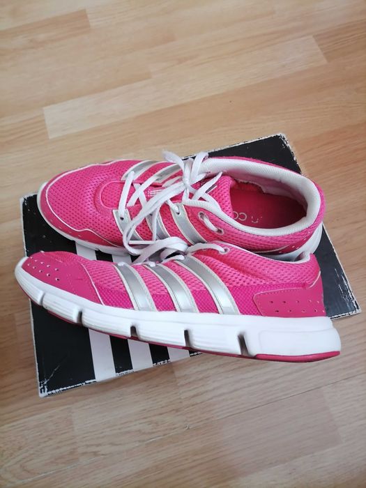 Buty sportowe- adidasy damskie ,marki "Adidas" roz 40 2/3 - 25,5 cm.