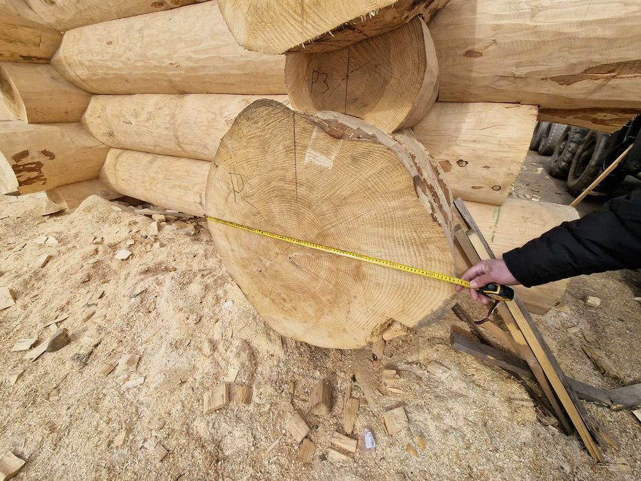 Dom Drewniany z bala naturalnego, Belki drewniane