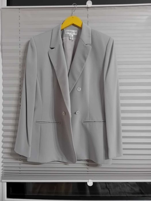 szary zakiet w rozmiarze 46