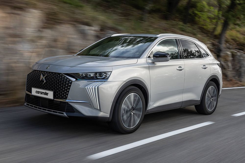 DS DS7 SUV