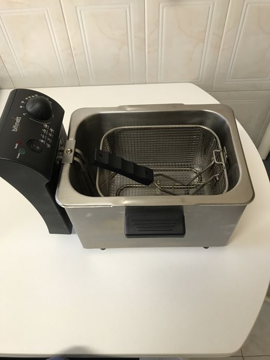 Fritadeira Eléctrica Bifinett 3 Lit  2100 W