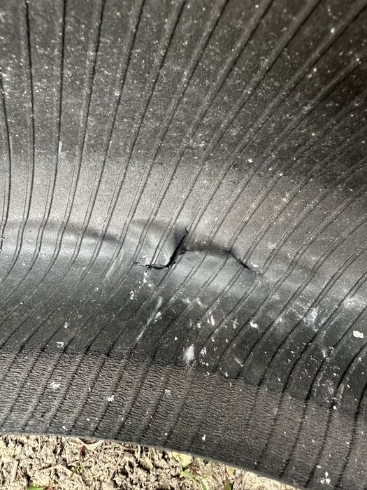 Шини bridgestone 275/40/20 літо