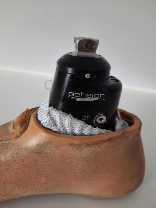 Sprzedam stopę Echelon do protezy